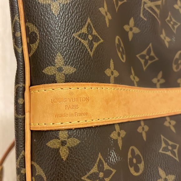 Louis Vuitton Keepall Bandoulière 55 - Picture 11 of 13